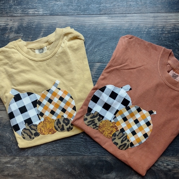 Tops - Women's Comfort colors fall Thanksgiving pumpkin shirt CHOOSE WHICH COLOR